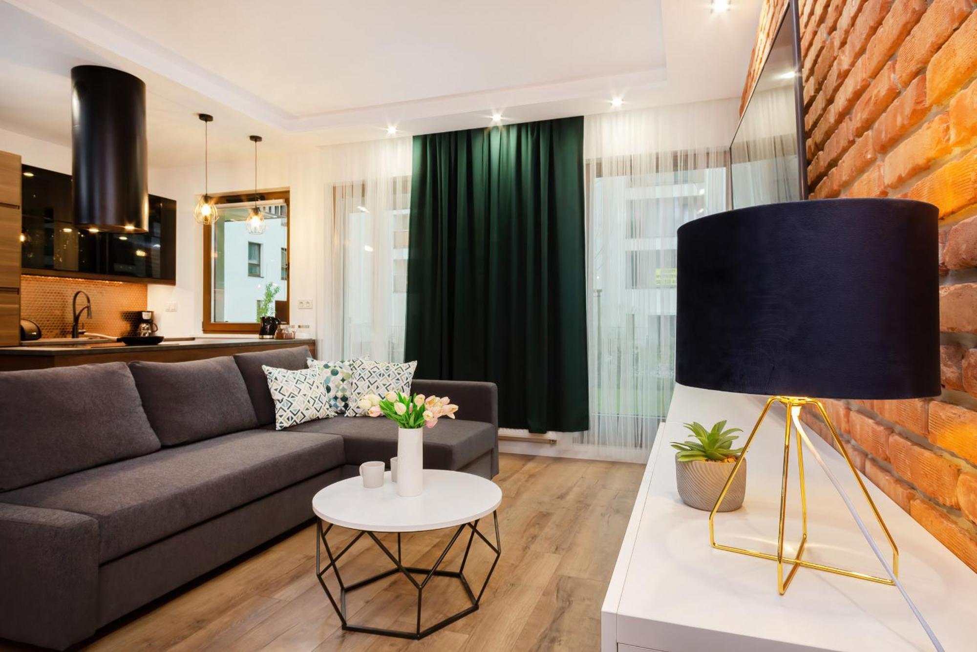 Lux Unique Rzeczypospolitej With Parking By Renters Prestige Apartment Warsaw